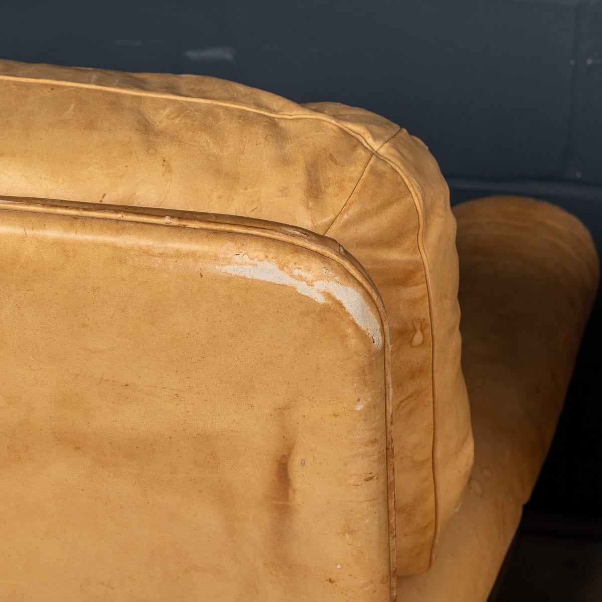 PUSHKINS.COM - B11842 - VINTAGE 20thC ITALIAN PAIR OF TAN LEATHER ARMCHAIRS BY POLTRONA FRAU c.1970 - 33.jpg