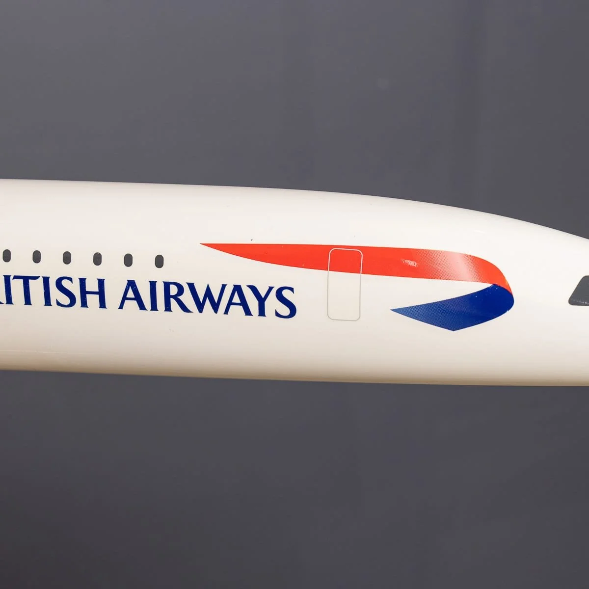 PUSHKINS.COM - D11770 - 20thC LARGE BRITISH AIRWAYS CONCORDE MODEL BY SPACE MODELS, ENGLAND c.1999 - 41.jpg