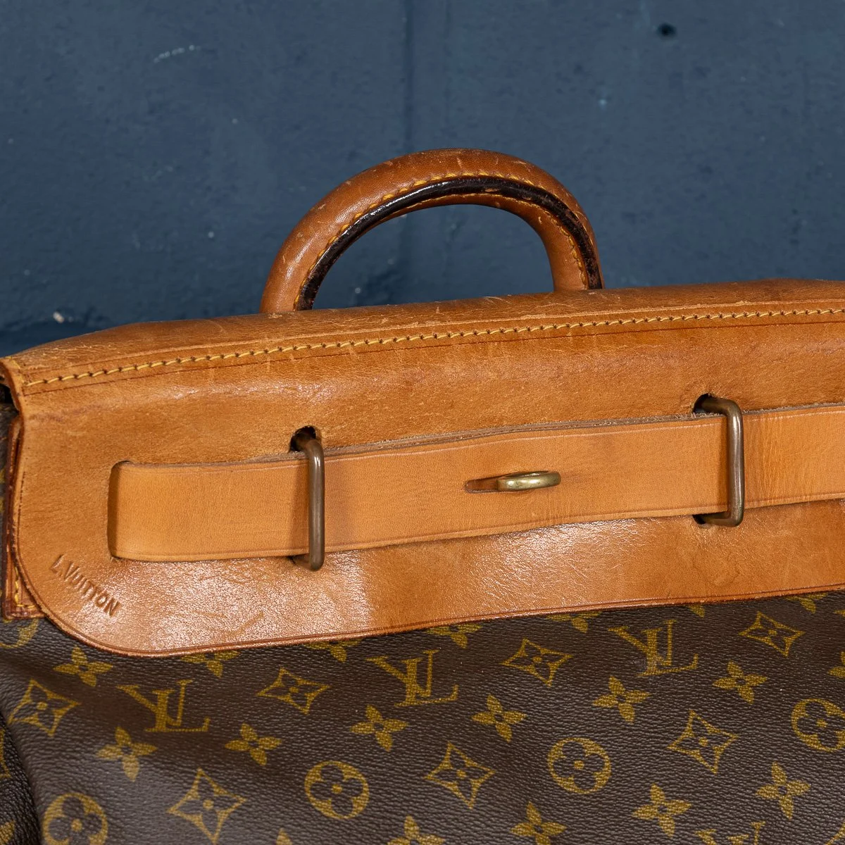 PUSHKINS.COM - B11407 - 20thC LOUIS VUITTON STEAMER 35 BAG IN MONOGRAM CANVAS, MADE IN FRANCE - 11.jpg