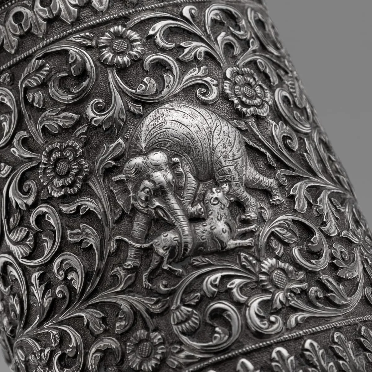 PUSHKINS.COM - A00231 - ANTIQUE 19thC INDIAN KUTCH SOLID SILVER MUG, OOMERSI MAWJI, BHUJ c.1890 -16.jpg