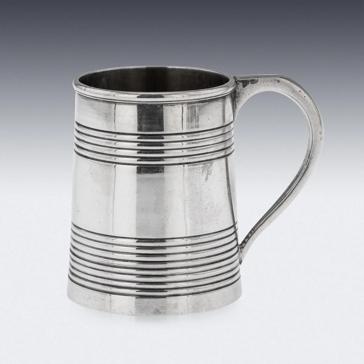 PUSHKINS.COM - J9307 - ANTIQUE 19thC VICTORIAN SOLID SILVER SIX SHOT TANKARDS, HUNT & ROSKELL c.1888 - 4.jpg