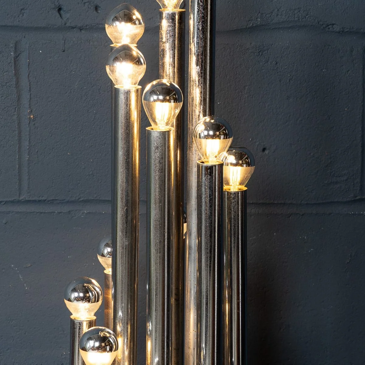 PUSHKINS.COM - B12001 - VINTAGE 20thC ITALIAN CHROME MULTI-LIGHT TABLE LAMP BY REGGIANI c.1970 - 14.jpg