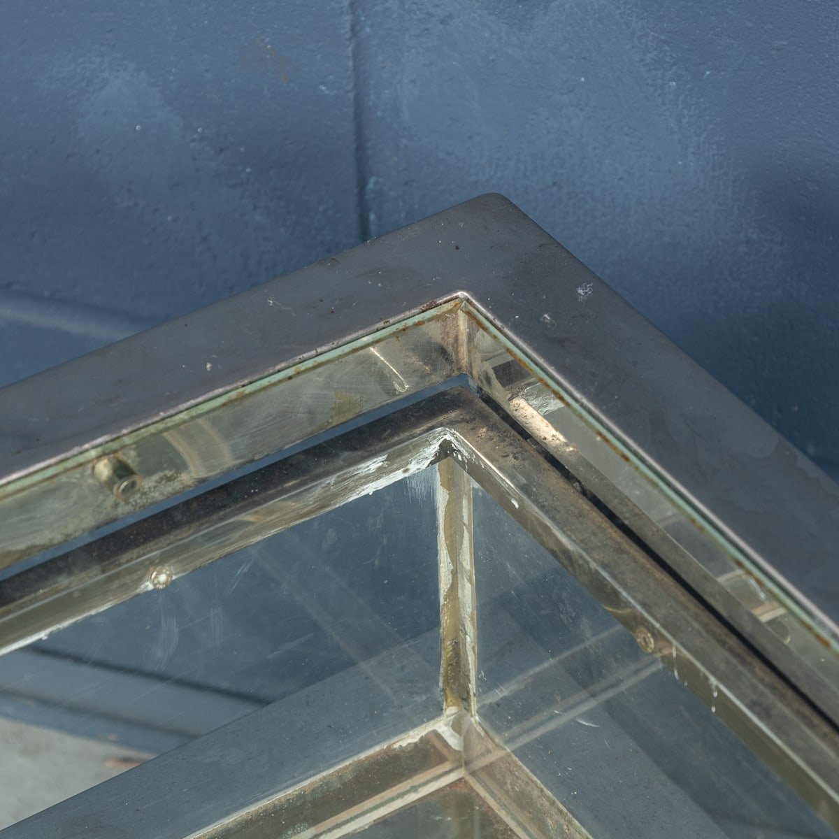 PUSHKINS.COM - B11245 - VINTAGE 20thC FRENCH CHROME & GLASS VITRINE COFFEE TABLE BY MAISON JANSEN c.1970 - 19.jpg