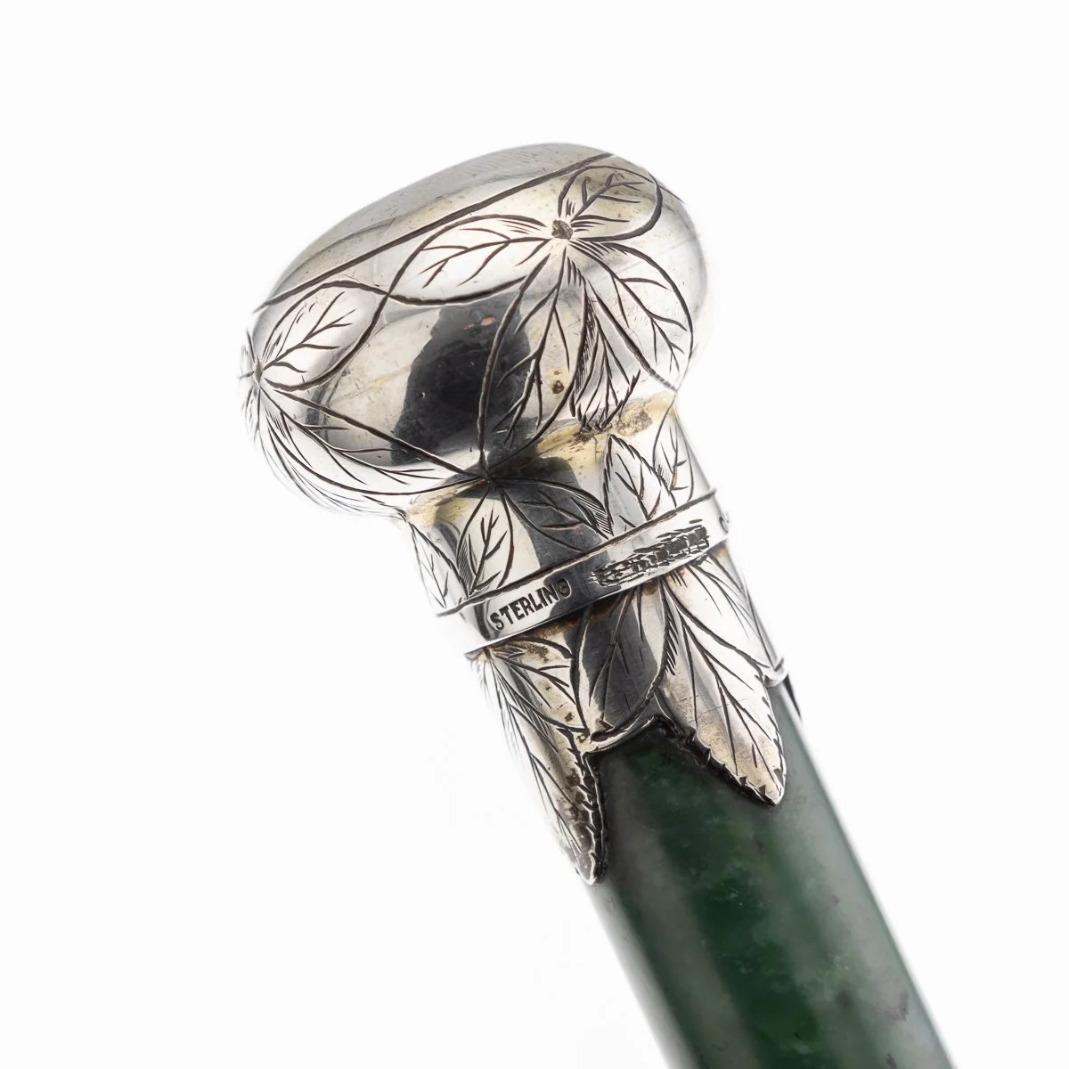 PUSHKINS.COM - A00127 - ANTIQUE 19thC ORIENTAL STYLE SOLID SILVER & SPINACH JADE MAGNIFYING GLASS c.1880 - 20.jpg
