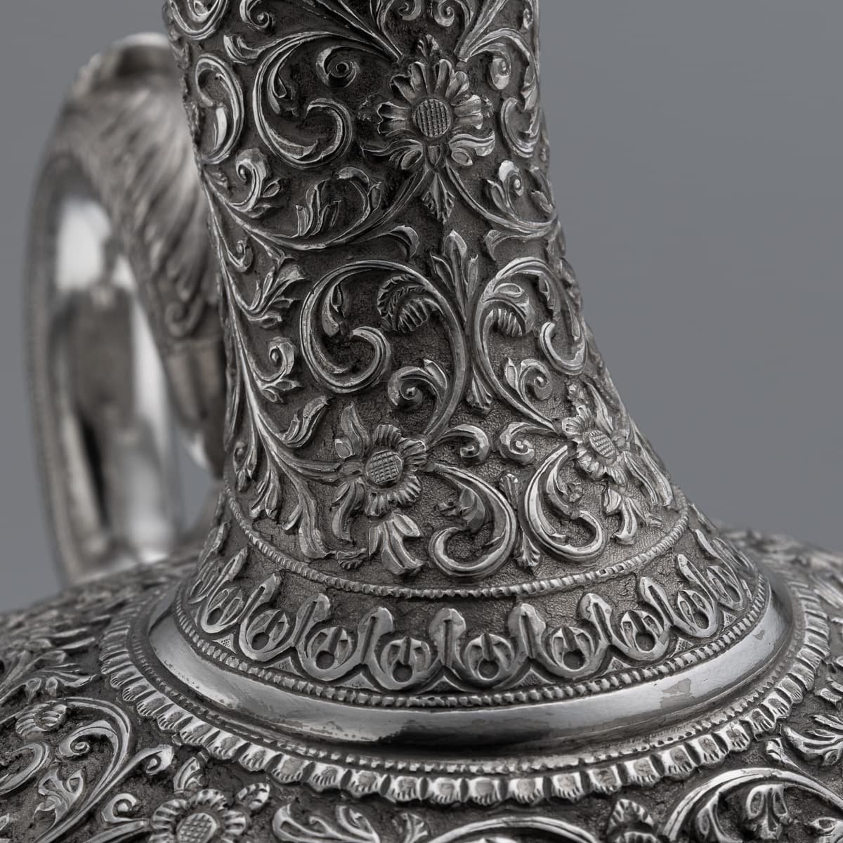PUSHKINS.COM - A00251 - ANTIQUE 20thC INDIAN KUTCH SOLID SILVER WATER JUG : EWERATTRIBUTED TO OOMERSI MAWJI c.1900 - 16.jpg