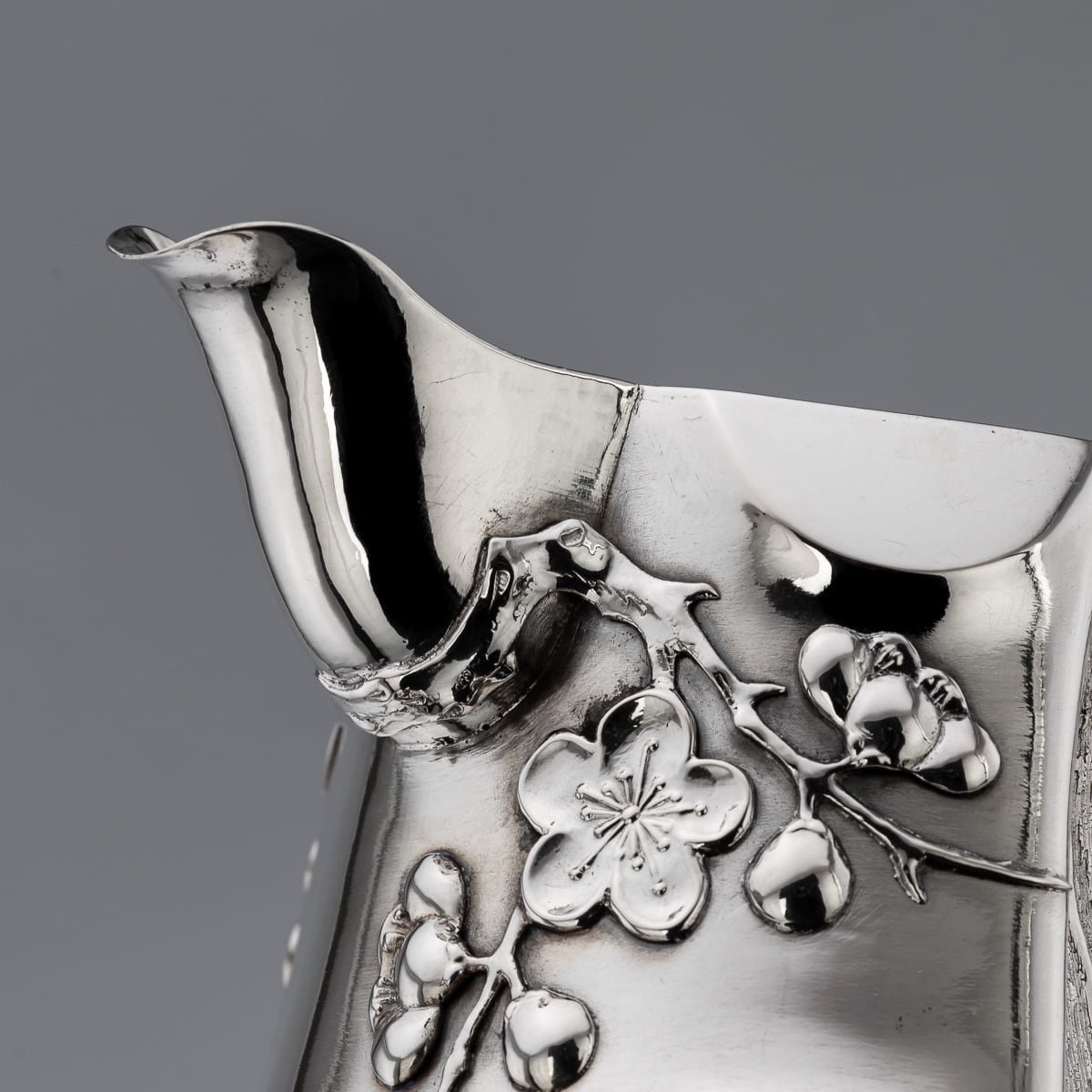 PUSHKINS.COM - ANTIQUE 20thC CHINESE EXPORT SOLID SILVER FOUR PIECE TEA SET, SINGFAT c.1900 - 35.jpg