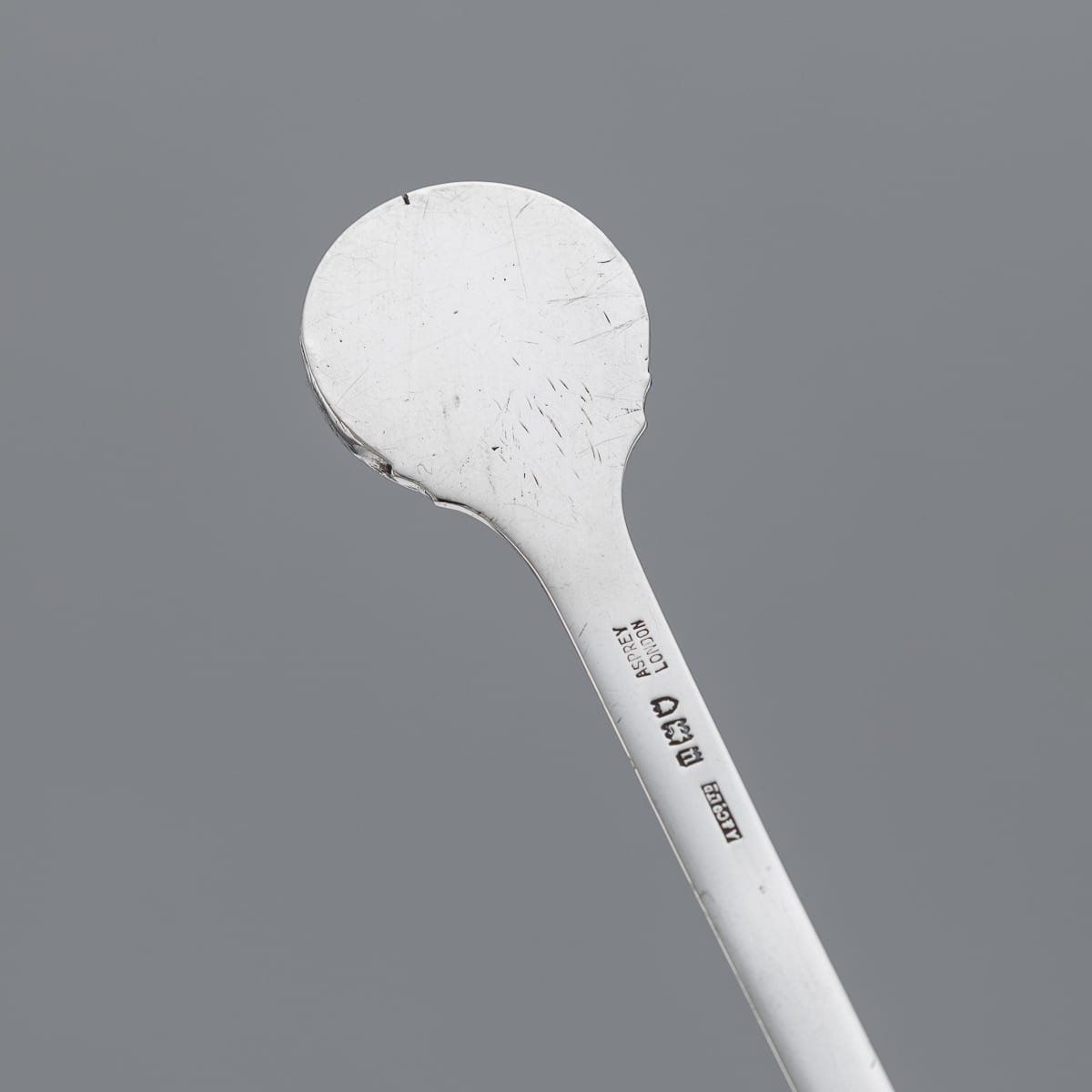 PUSHKINS.COM - J11897 - ANTIQUE 20thC ENGLISH SOLID SILVER REGIMENTAL LETTER OPENER BY ASPREY c.1915 - 08.jpg