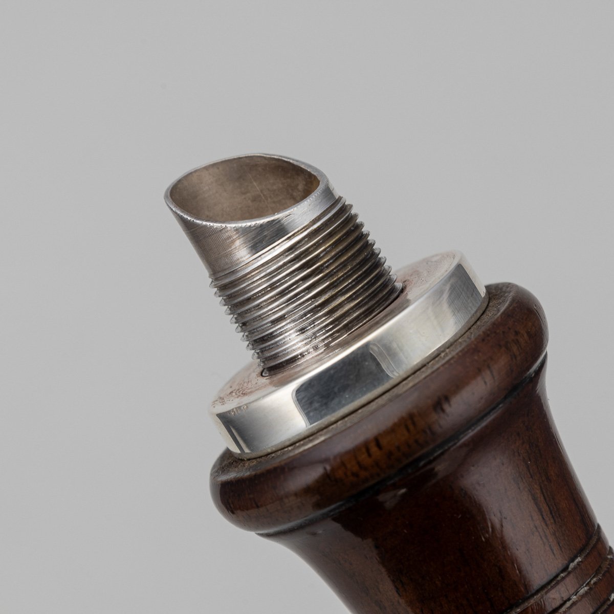 PUSHKINS.COM - D11361 - NOVELTY 20thC SILVER PLATED SKITTLE BELL COCKTAIL SHAKER, MAPPIN & WEBB c.1930 - 05.jpg
