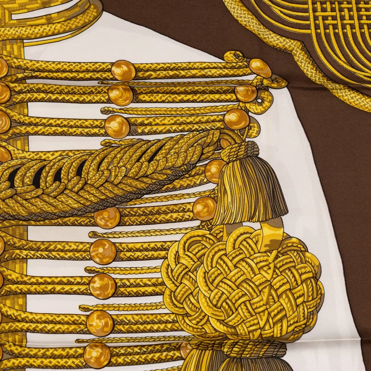 PUSHKINS.COM - B12229 - 20thC SILK HERMÈS "GRAND UNIFORME" SCARF HUGO GRYGKAR, BOXED - 05.jpg