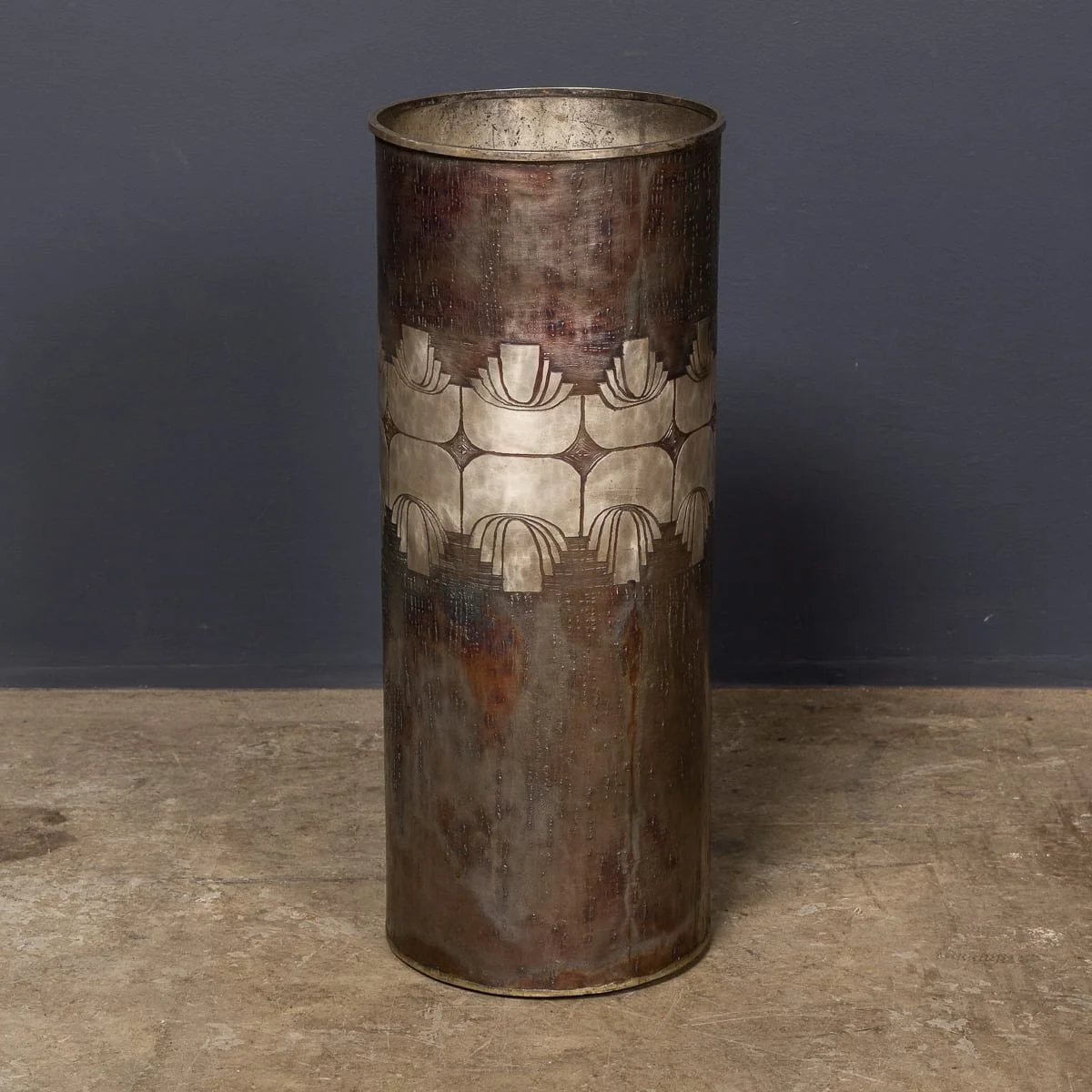 PUSHKINS.COM - D11765 - ANTIQUE 20thC FRENCH ARTS AND CRAFTS METAL STICK STAND BY GALLINARC c.1910 - 05.jpg