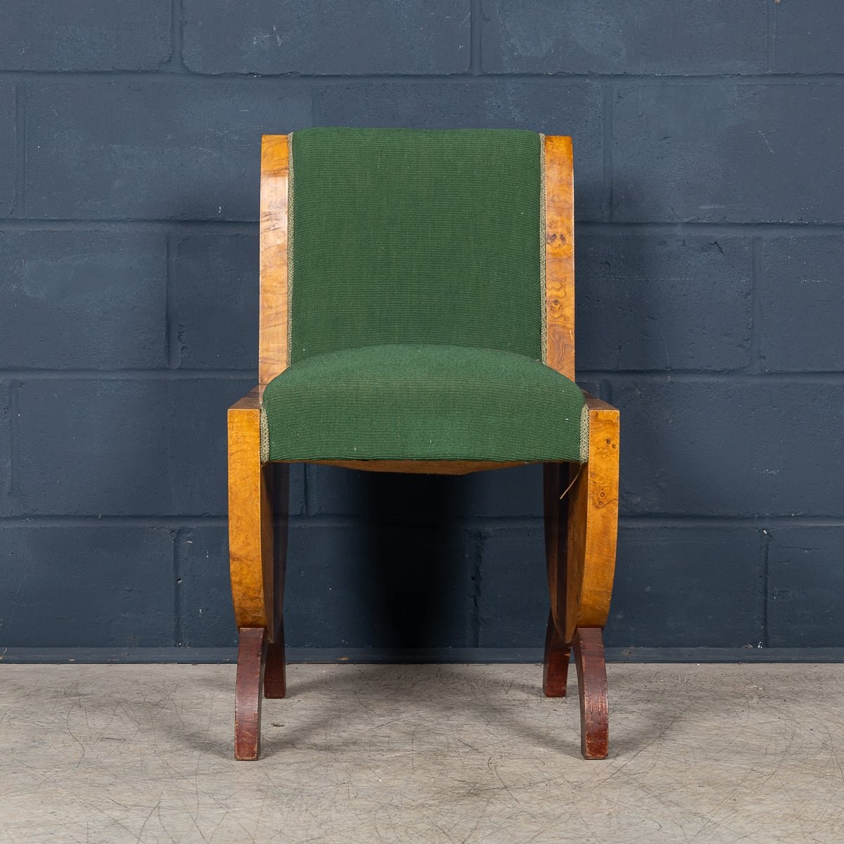 PUSHKINS.COM - 20thC ITALIAN ART DECO HALL CHAIR IN WALNUT c.1930 - 3.jpg