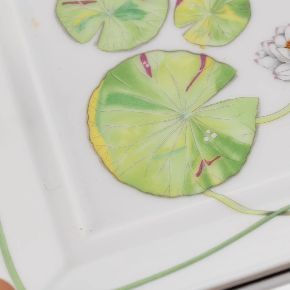 PUSHKINS.COM - B12771 - VINTAGE 20thC PORCELAIN WATER LILY THEMED ASHTRAY BY HERMÈS, FRANCE c.1970 - 07.jpg