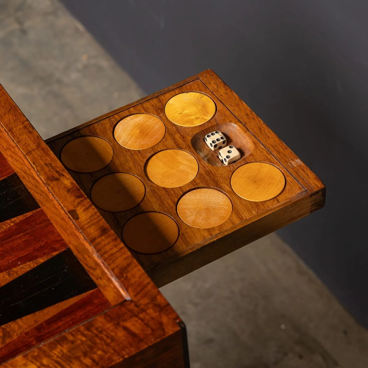 PUSHKINS.COM - D11769 - VINTAGE 20thC ENGLISH BURR WALNUT FOLDING BACKGAMMON TABLE BY DUNHILL c.1960 - 20.jpg