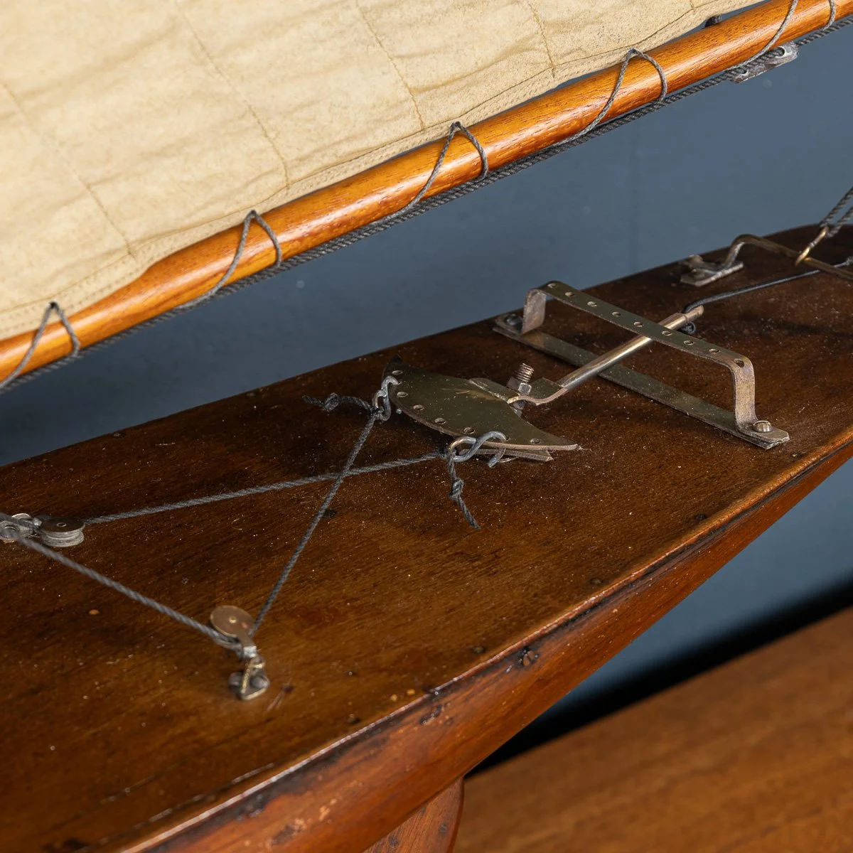 PUSHKINS.COM - B11426 - ANTIQUE 20thC LARGE ENGLISH CARVED HULL POND YACHT c.1920 - 29.jpg