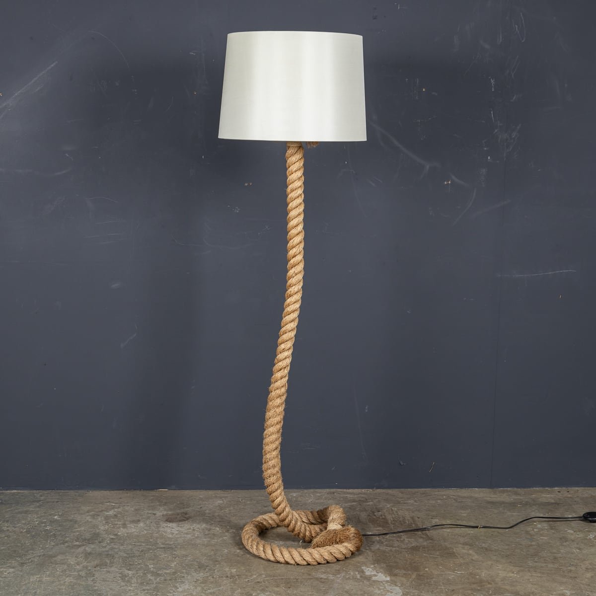 PUSHKIN'S - VINTAGE 20thC ITALIAN FLOOR STANDING ROPE LAMP c.1970 - 2.jpg