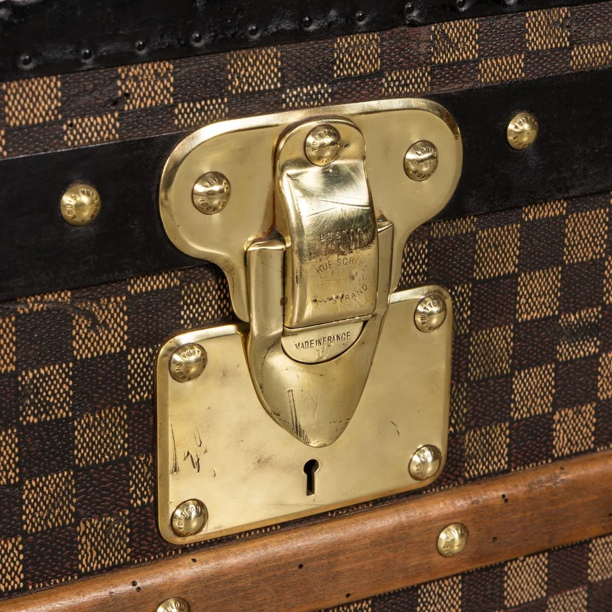 PUSHKINS.COM - B12264w - ANTIQUE 19thC LOUIS VUITTON TRUNK IN DAMIER CANVAS, FRANCE c.1890 - 27.jpg