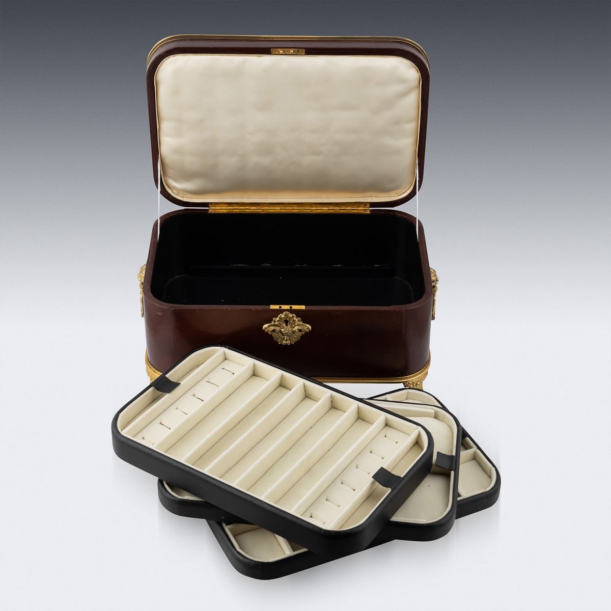 PUSHKINS.COM - ANTIQUE 20thC SOLID SILVER & BURGUNDY LEATHER THREE TIER JEWELLERY BOX c.1920 - 7.jpg