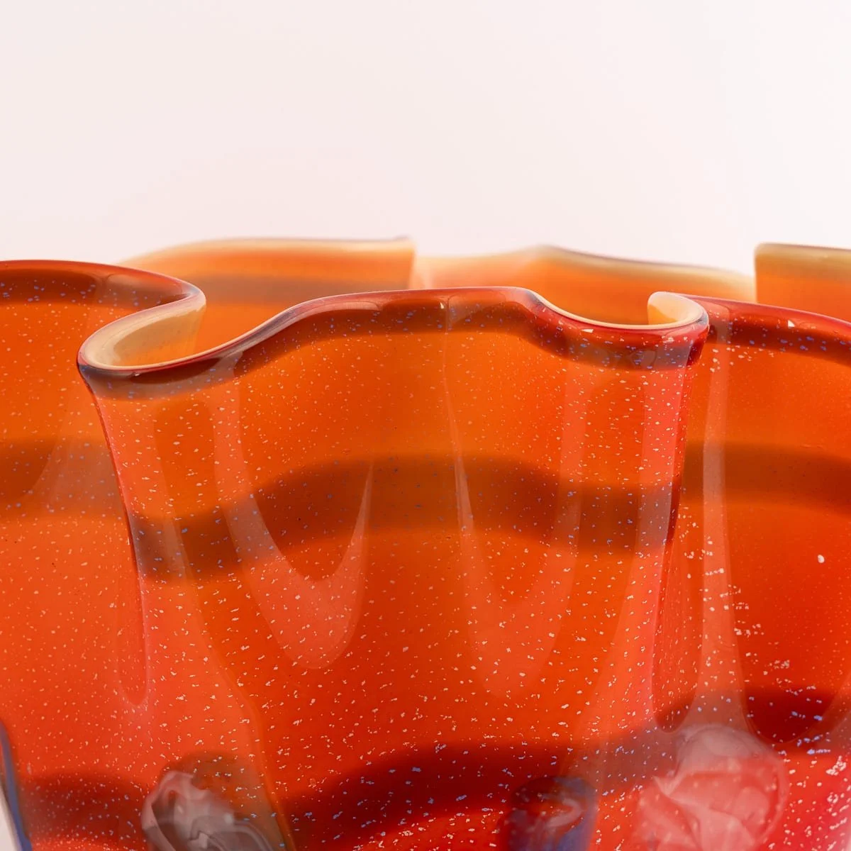 PUSHKINS.COM - B11834 - VINTAGE 20thC ITALIAN HAND BLOWN GLASS VASE, MADE IN MURANO - 15.jpg