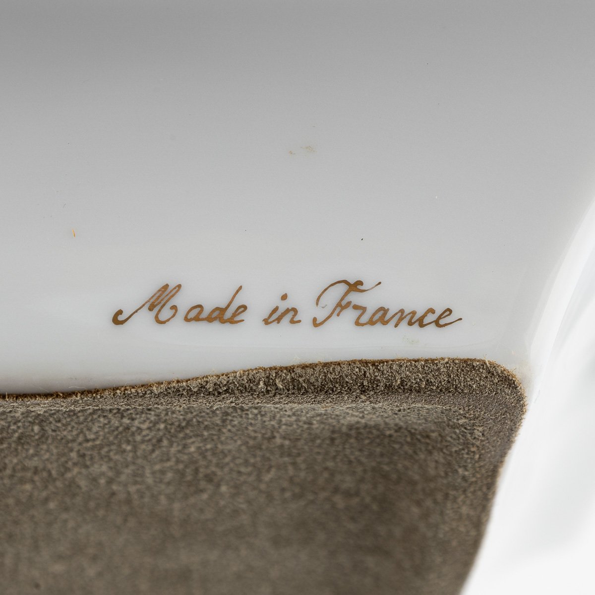PUSHKINS.COM - B11427 - A STUNNING 20thC CERAMIC ASHTRAY BY HERMÈS, FRANCE - 15.jpg