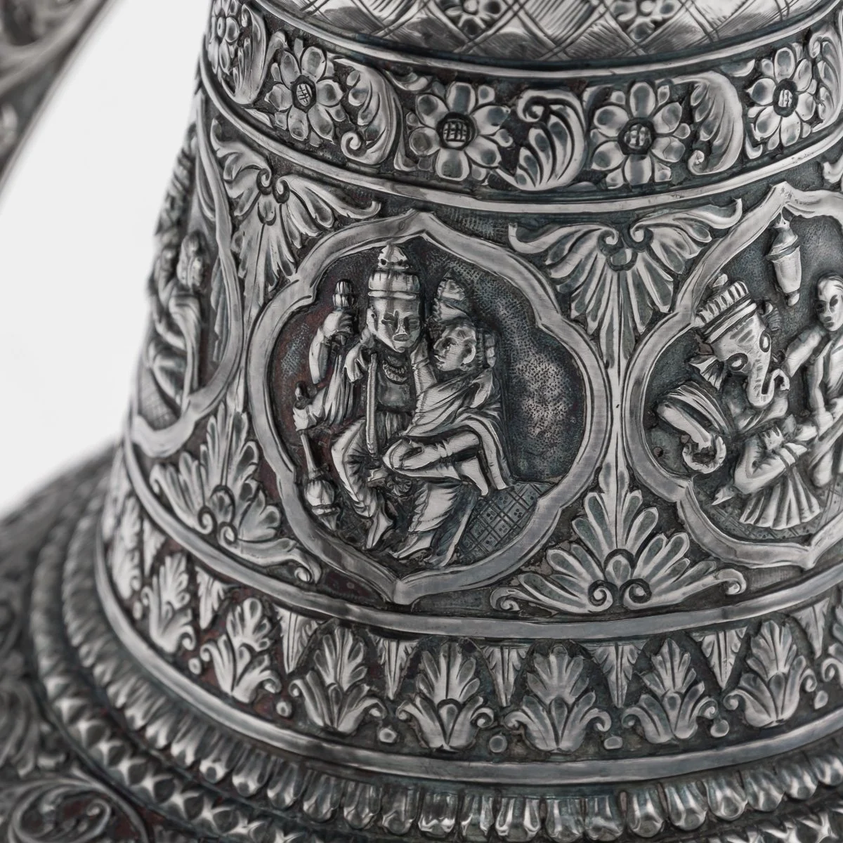 PUSHKINS.COM - A00112 - ANTIQUE 19thC INDIAN SOLID SILVER WATER EWER, POONA c.1880 - 25.jpg