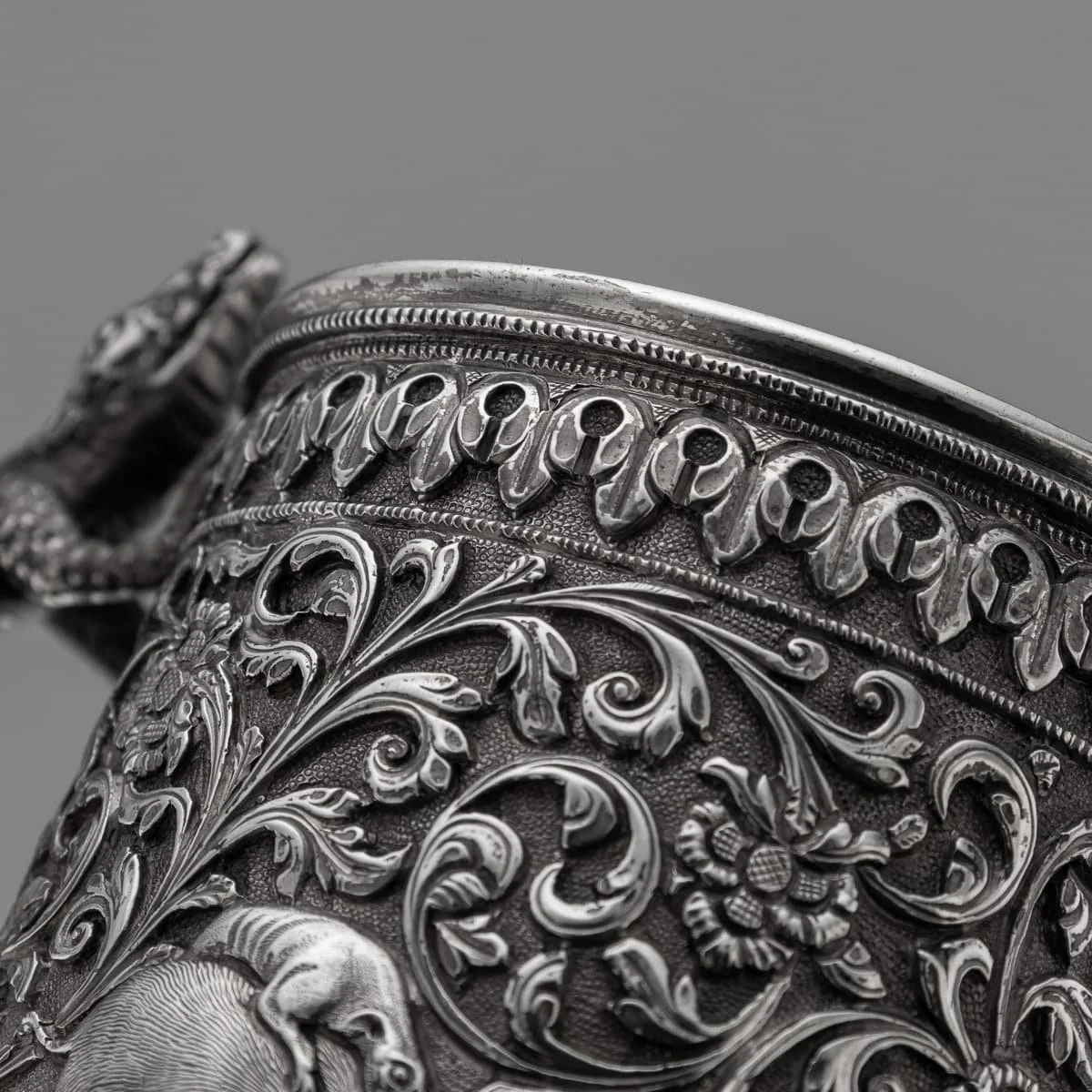 PUSHKINS.COM - A00231 - ANTIQUE 19thC INDIAN KUTCH SOLID SILVER MUG, OOMERSI MAWJI, BHUJ c.1890 -13.jpg
