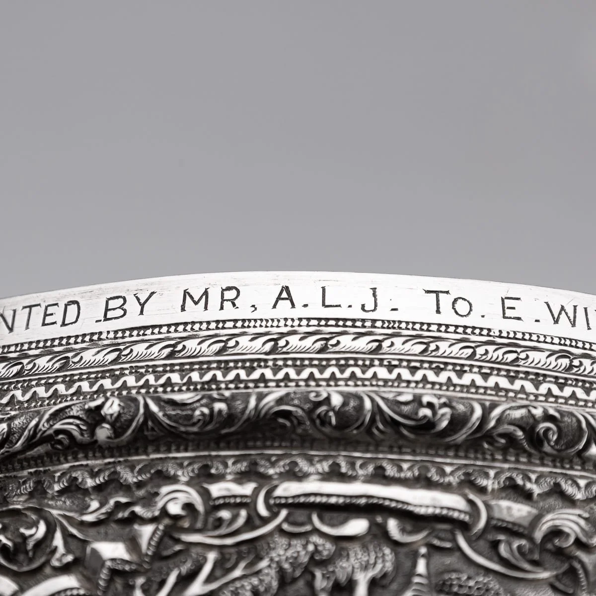 PUSHKINS.COM - A00030 - ANTIQUE 20thC BURMESE REPOUSSÉ SOLID SILVER "JATAKA TALES" BOWL c.1900 - 10.jpg