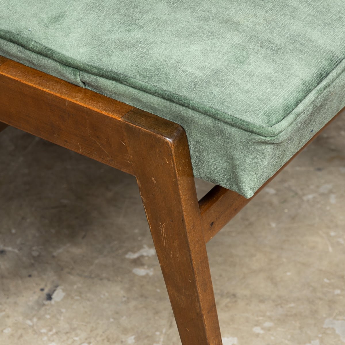 PUSHKINS.COM - MID 20thC KNOLL ANTIMOTT RECLINER & FOOTSTOOL c.1960 - 14.jpg