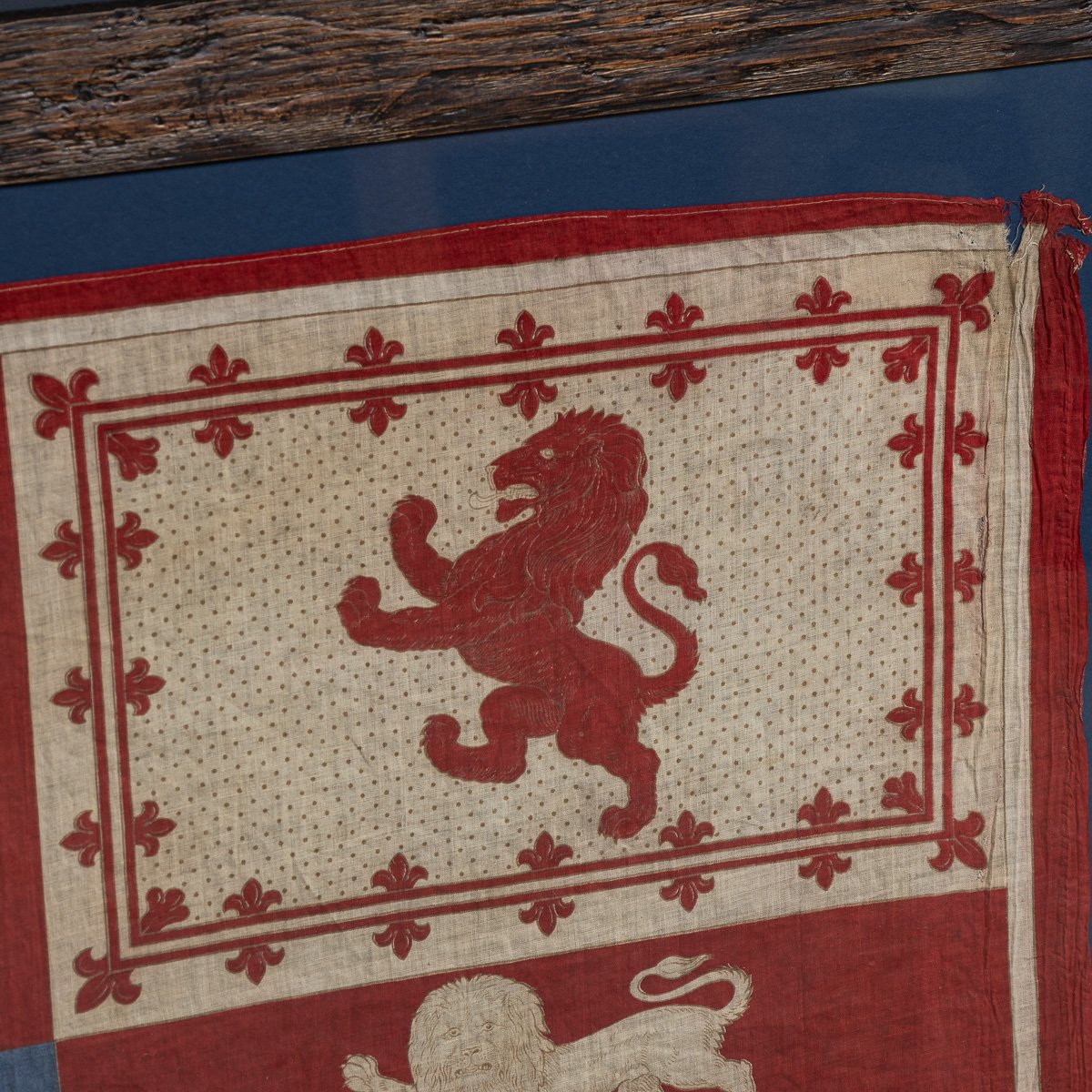 PUSHKINS.COM - D11376 - ANTIQUE 20thC VICTORIAN FRAMED ROYAL STANDARD FLAG c.1900 - 08.jpg