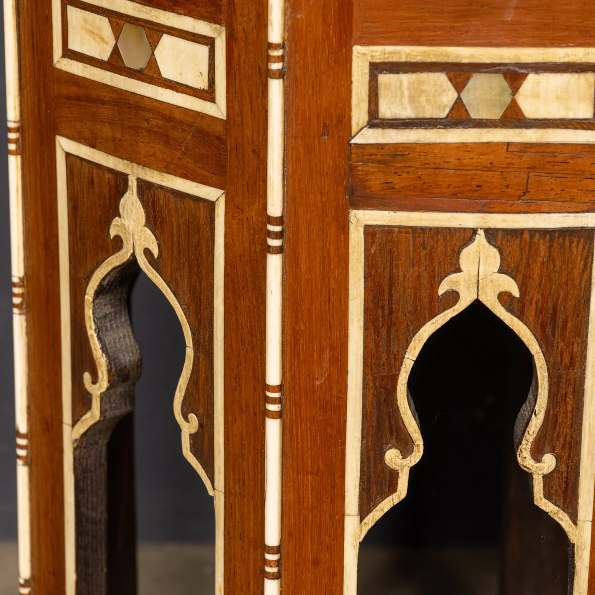PUSHKINS.COM - Z12408 - ANTIQUE 20thC ART DECO STYLE LEVANTINE INLAID TABLE c.1920 - 20.jpg
