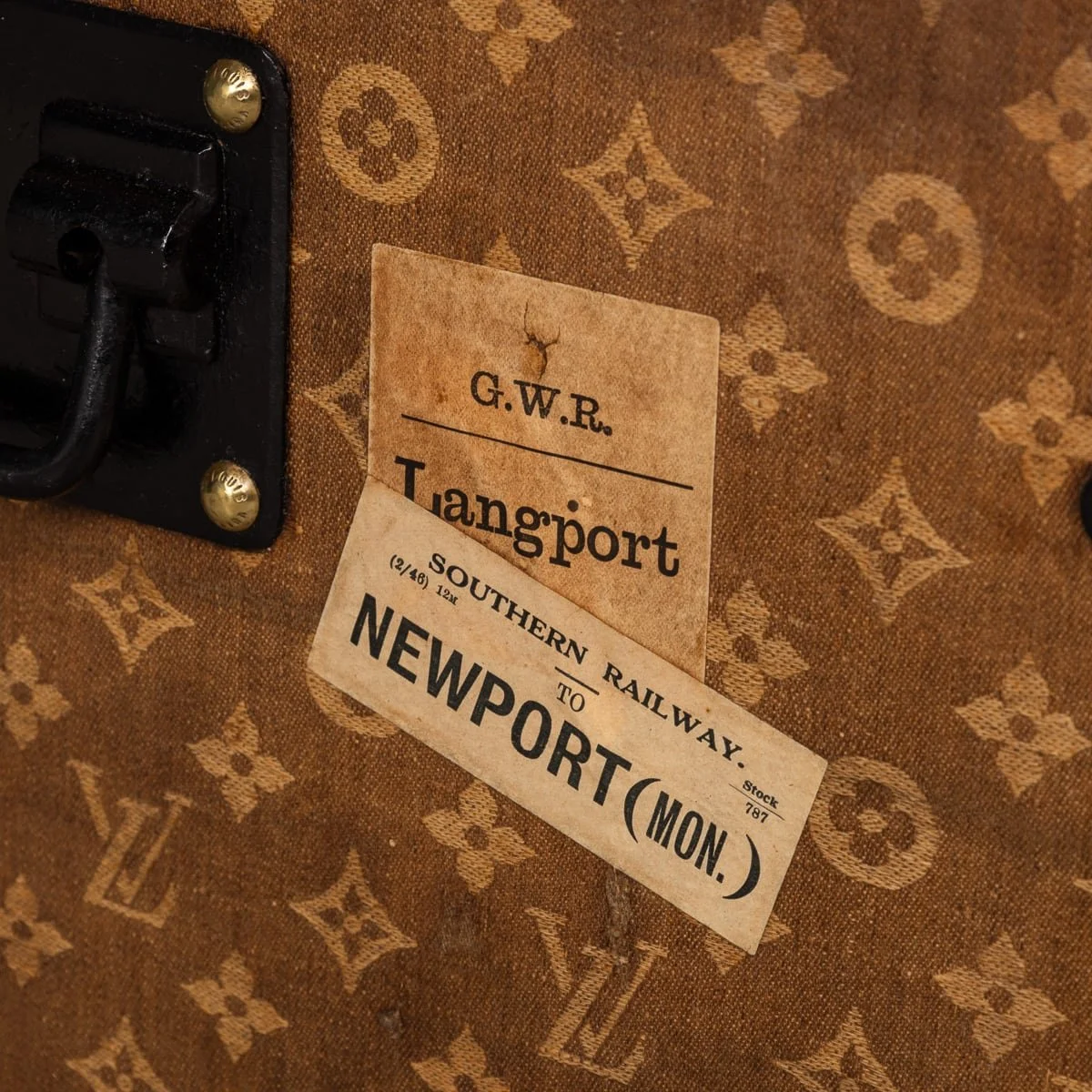 PUSHKIN'S - ANTIQUE 19thC LOUIS VUITTON TRUNK IN WOVEN CANVAS, FRANCE c.1890 - 29.jpg