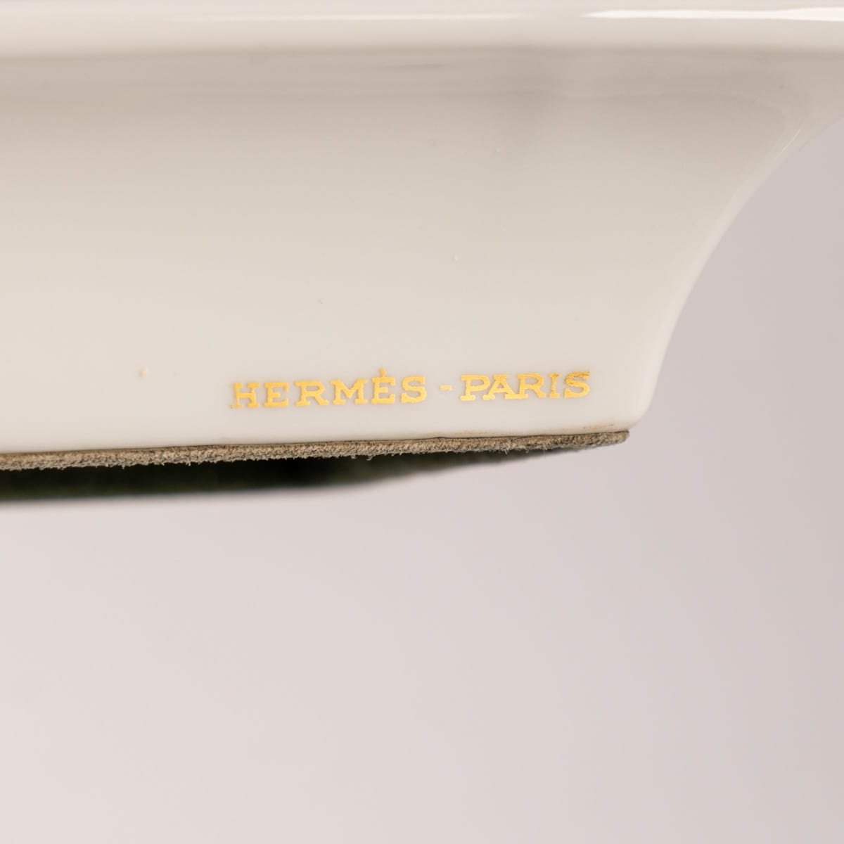 PUSHKINS.COM - B12081 - A STUNNING 20thC CERAMIC ASHTRAY BY HERMÈS, FRANCE - 14.jpg