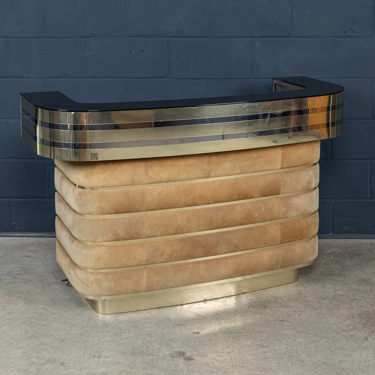 PUSHKINS.COM - B11467 - VINTAGE 20thC ITALIAN STANDING WET BAR BY WILLY RIZZO c.1970 - 09.jpg