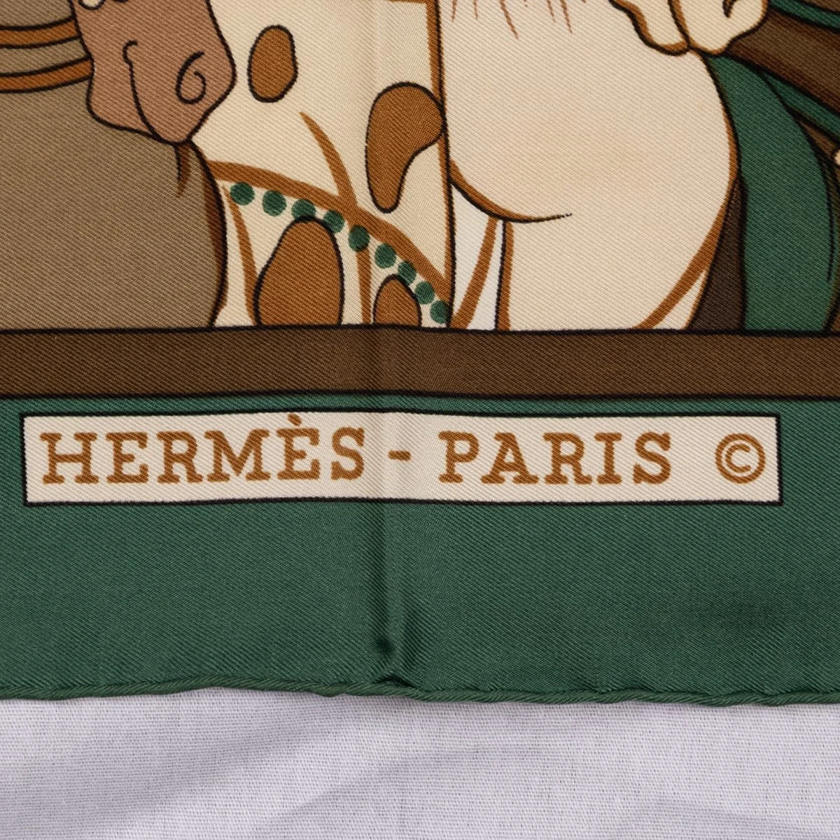 PUSHKINS.COM - B12227 - 20thC SILK HERMÈS "ALI BABA" SCARF BY ANNIE FAIVRE, BOXED - 10.jpg