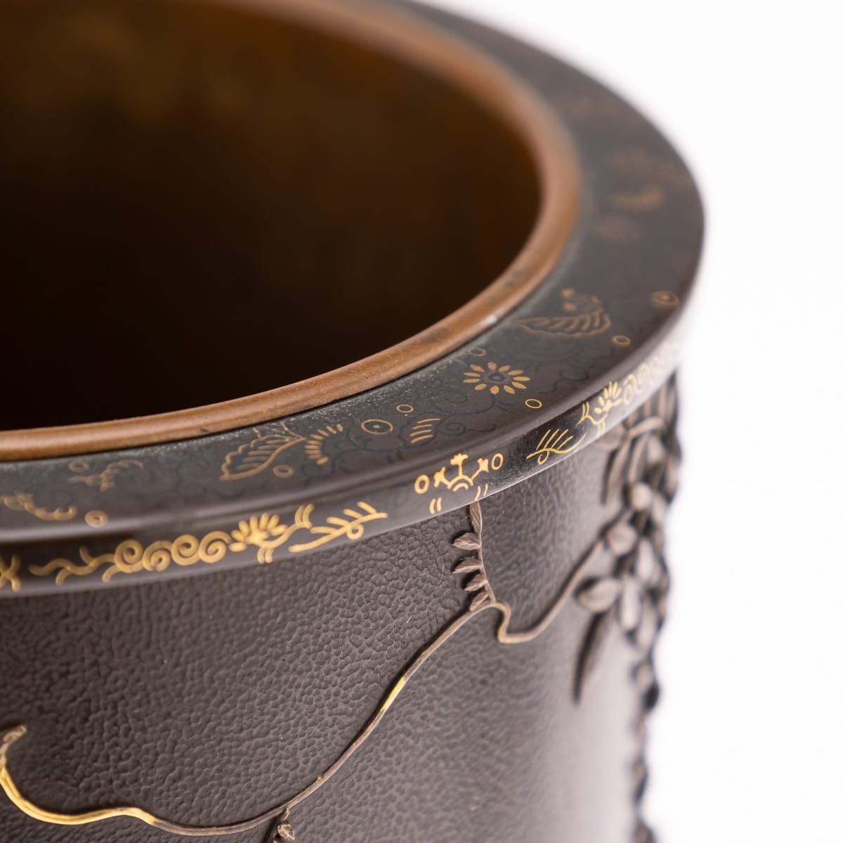 PUSHKINS.COM - G11934 - ANTIQUE 19thC JAPANESE MEIJI PERIOD PAIR OF INLAID BRONZE CYLINDRICAL BRUSHPOTS - 13.jpg