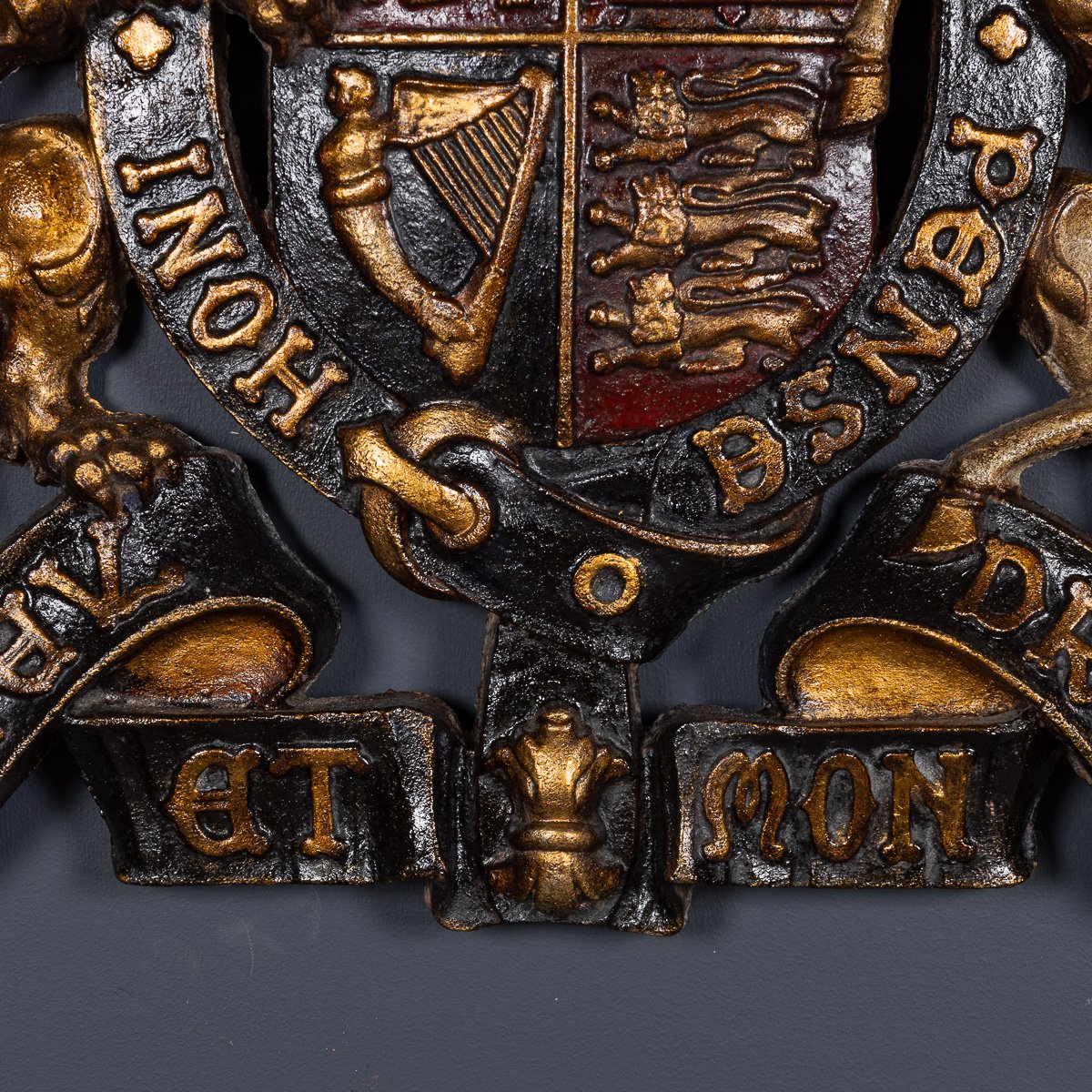 PUSHKINS.COM - D11100 - ANTIQUE 20thC VICTORIAN CAST IRON ROYAL WARRANT c.1900 - 17.jpg