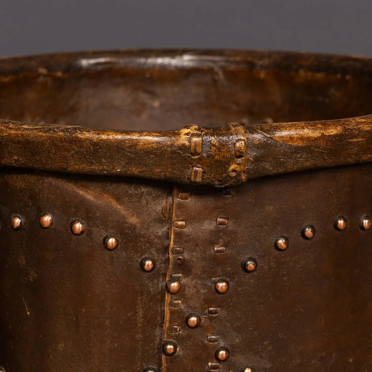 PUSHKINS.COM - D11771 - ANTIQUE 20thC EDWARDIAN VELLUM CLAD METAL LINED LOG BUCKET c.1910 - 15.jpg