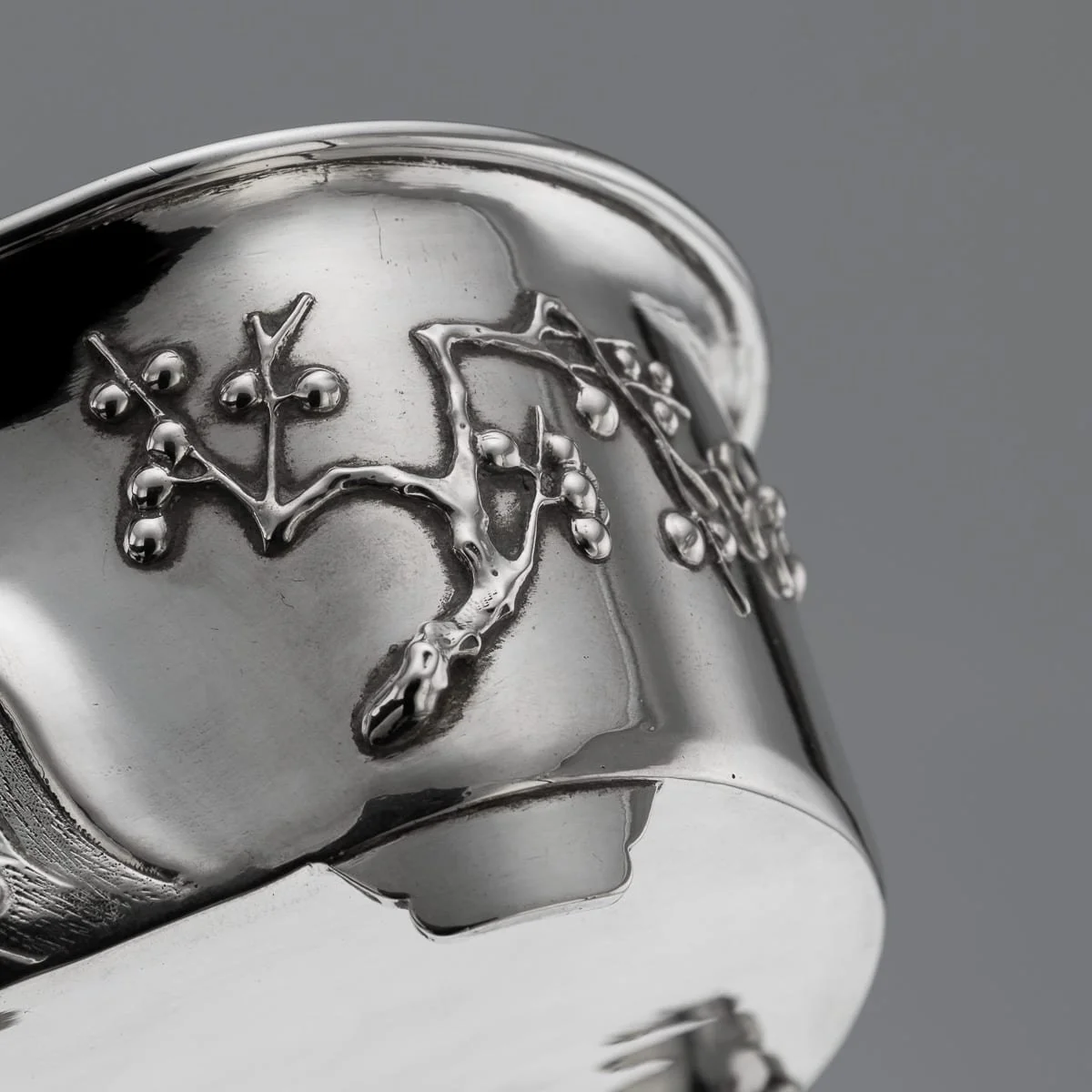 PUSHKINS.COM - A00204 - ANTIQUE 20thC CHINESE EXPORT SOLID SILVER WASTE BOWL, LUEN-WO, SHANGHAI c.1900 - 14.jpg