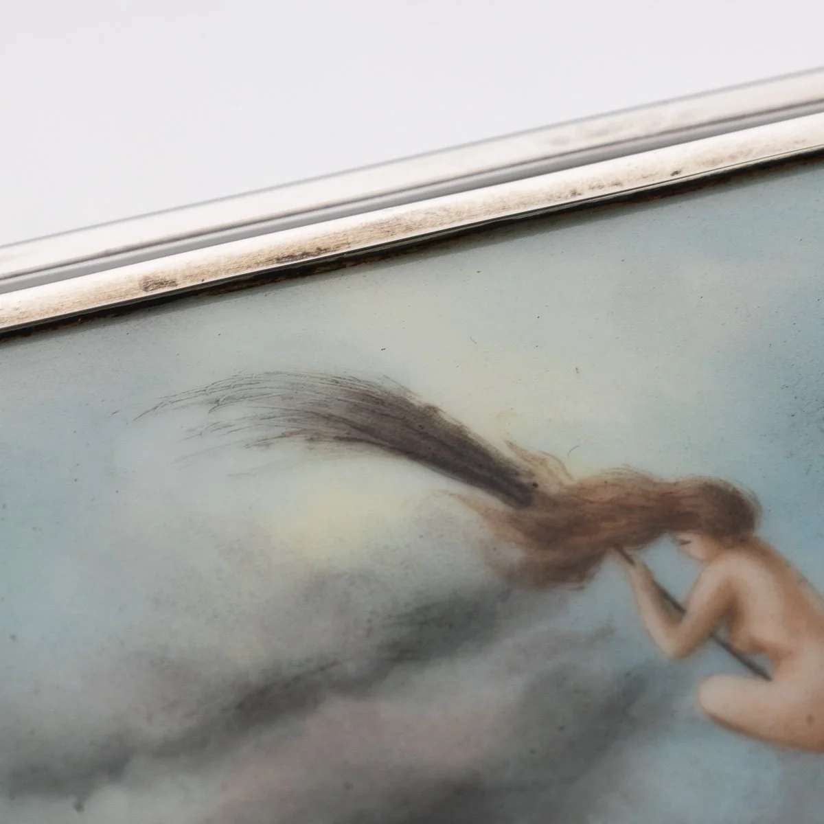 PUSHKINS.COM - C11077 - ANTIQUE 20thC EDWARDIAN SOLID SILVER CIGARETTE BOX, F.S. RUSSELL, GLASGOW c.1907 - 17.jpg