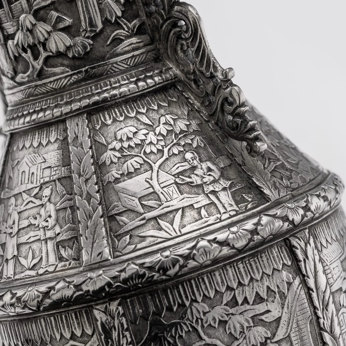 PUSHKINS.COM - J11902 - ANTIQUE 20thC CHINESE EXPORT SOLID SILVER VASE c.1900 - 17.jpg