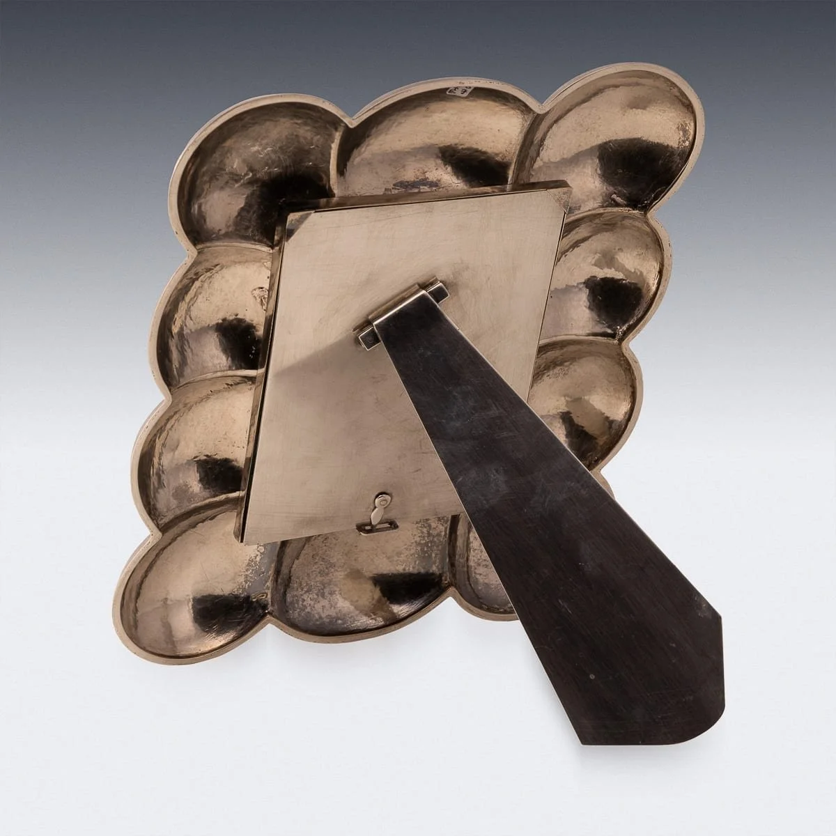 PUSHKINS.COM - D11884 - VINTAGE 20thC ITALIAN SOLID SILVER 'BUBBLE' PHOTOGRAPH FRAME - 06.jpg