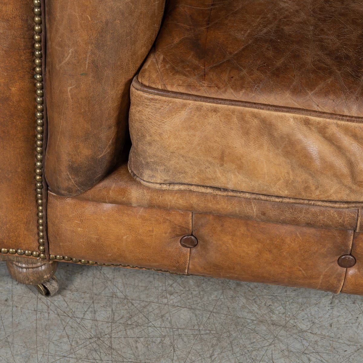 PUSHKINS.COM - B11240 - VINTAGE 20thC ENGLISH BROWN LEATHER CHESTERFIELD ARMCHAIR BY HALO - 20.jpg