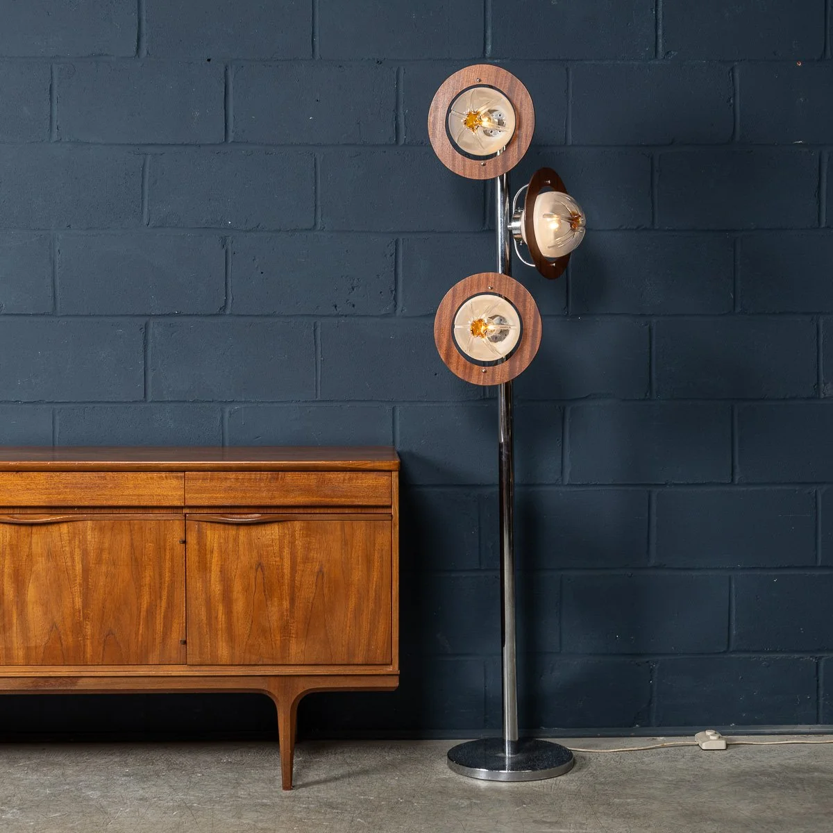 PUSHKINS.COM - B11447 - 20thC ITALIAN CHROME & GLASS FLOOR LAMP BY MAZZEGA, MURANO c.1970 - 03.jpg