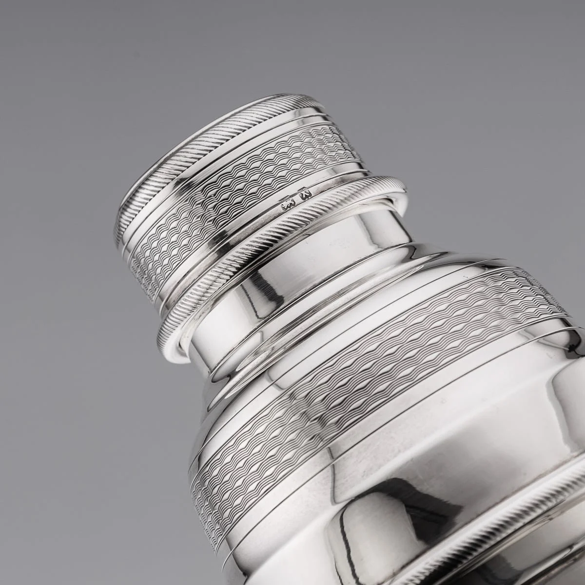 PUSHKIN'S - ANTIQUE 20thC ART DECO SOLID SILVER COCKTAIL SHAKER, G BRYAN & CO c.1922 - 6.jpg