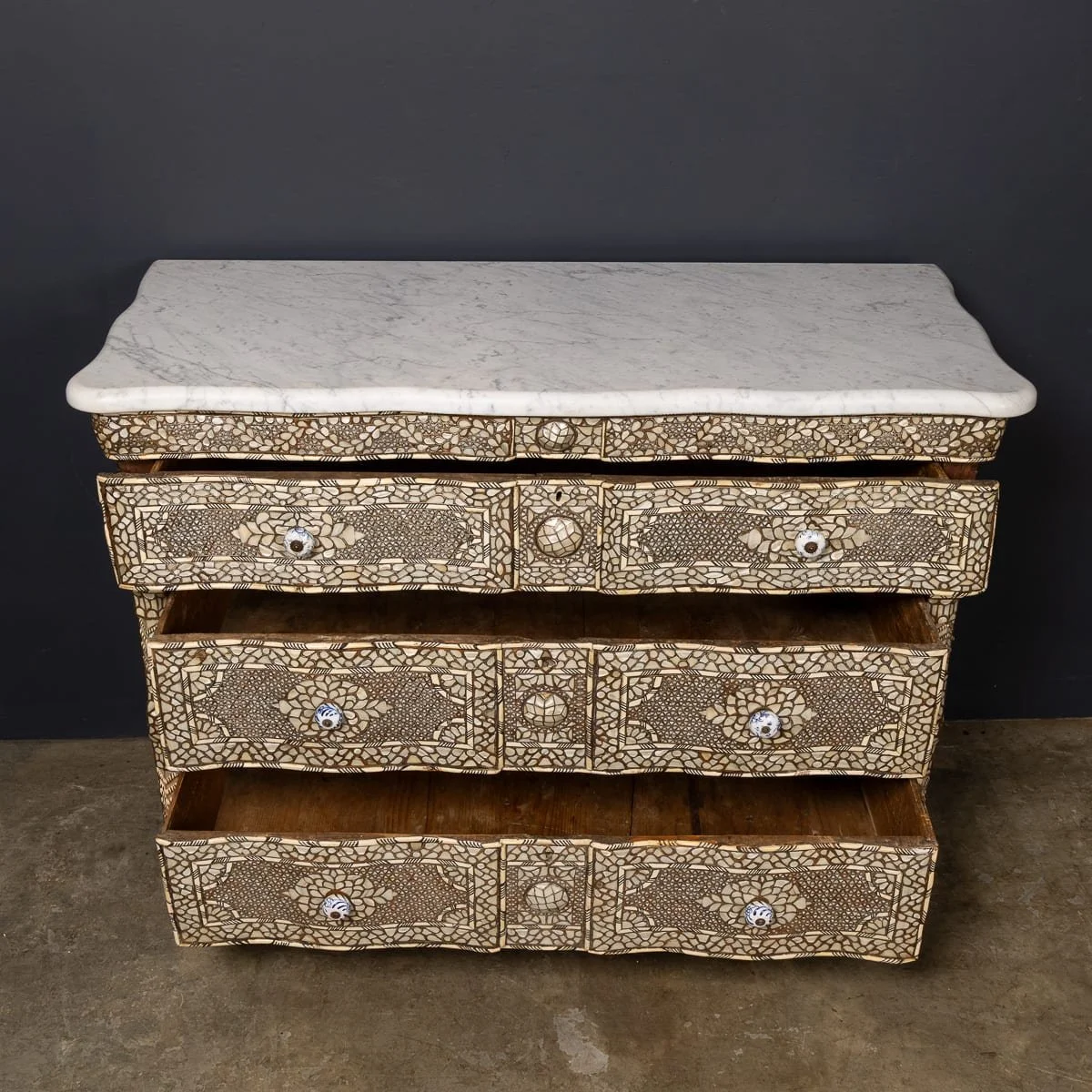PUSHKINS.COM - D11764 - ANTIQUE 20thC SYRIAN MOTHER OF PEARL & CAMEL BONE INLAID CHEST OF DRAWERS c.1900 - 04.jpg