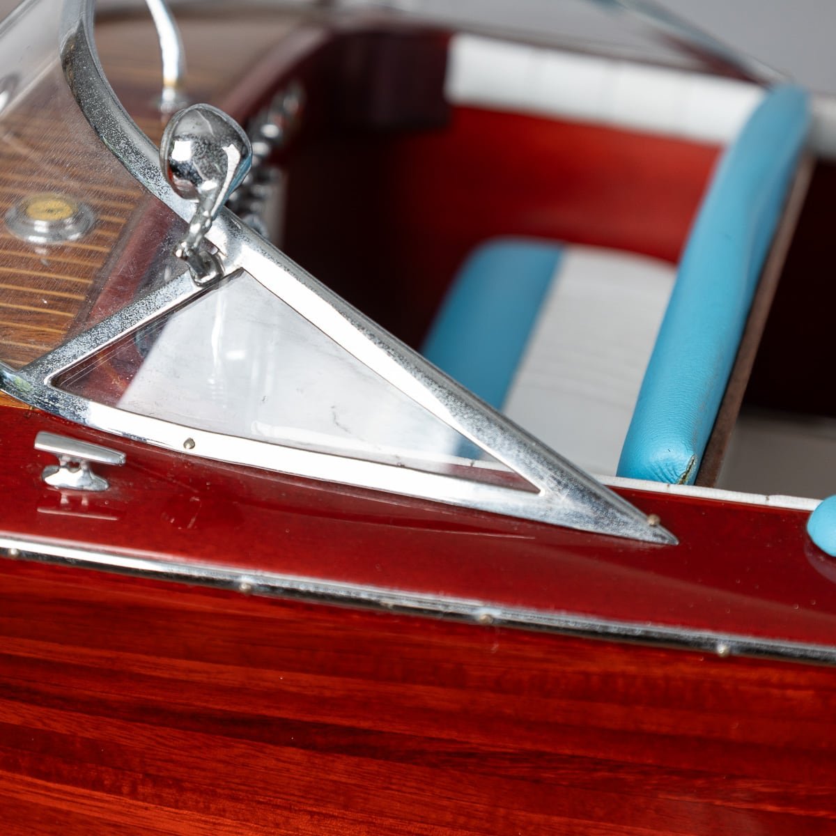PUSHKIN'S - RIVA TRITONE SPEEDBOAT, MADE IN ITALY - 9.jpg