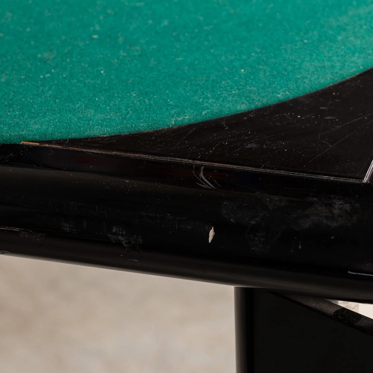 PUSHKIN'S - 20thC LACQUERED WOOD GAMES TABLE & CHAIRS BY PIERLUIGI MOLINARI FOR POZZI, MILAN - 32.jpg