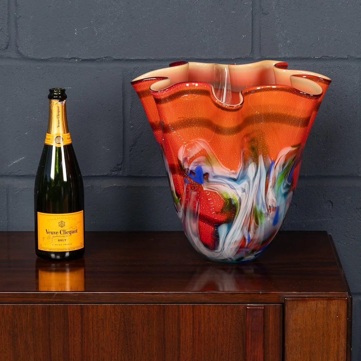 PUSHKINS.COM - B11834 - VINTAGE 20thC ITALIAN HAND BLOWN GLASS VASE, MADE IN MURANO - 03.jpg