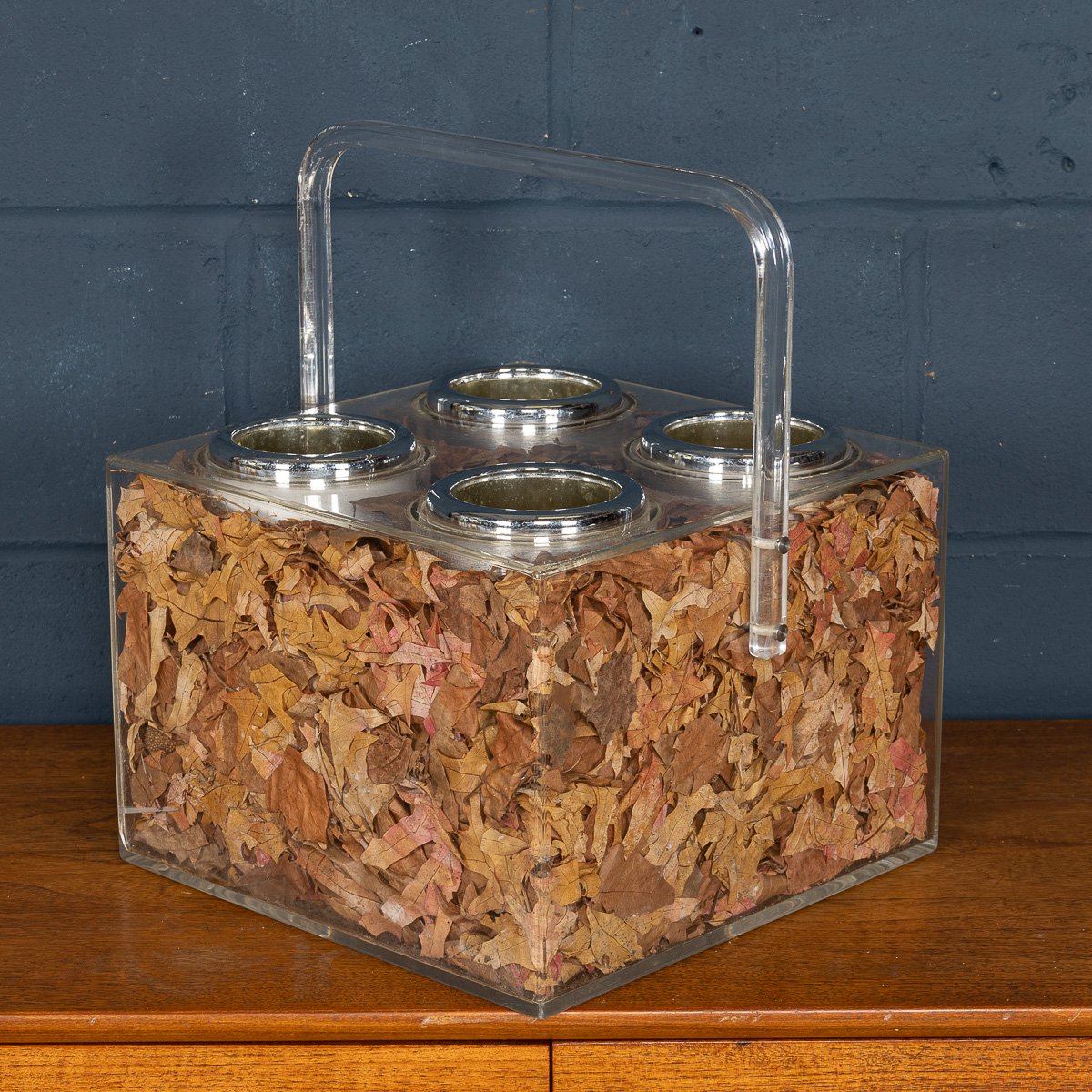 PUSHKINS.COM - B11430 - 20thC FOUR BOTTLE WINE CADDY IN PERSPEX BY CHRISTIAN DIOR, MADE IN ITALY c.1980 - 03.jpg