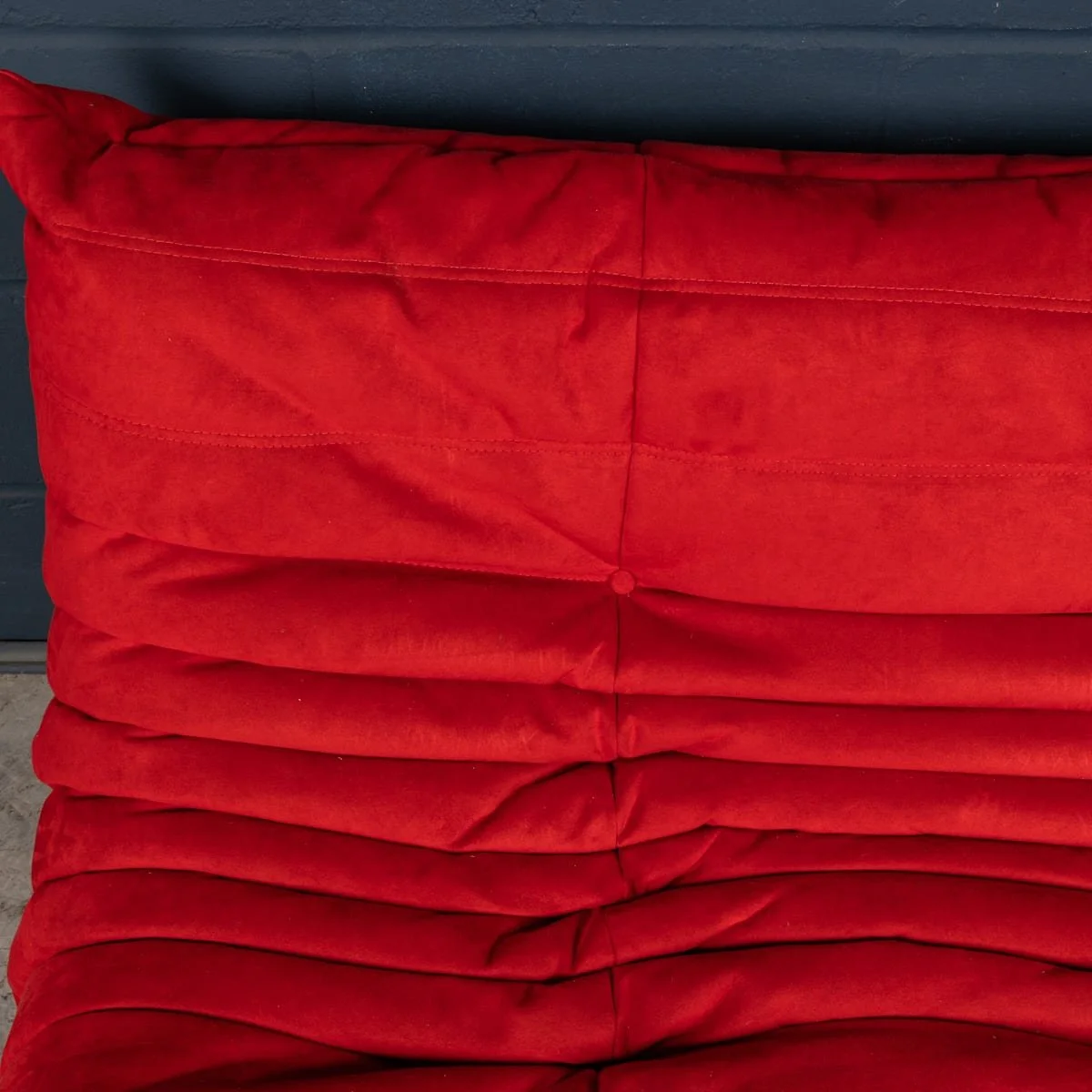 PUSHKINS.COM - B12283 - A 21st CENTURY RED "TOGO" THREE SEATER SOFA BY MICHEL DUCAROY FOR LIGNE ROSET - 19.jpg