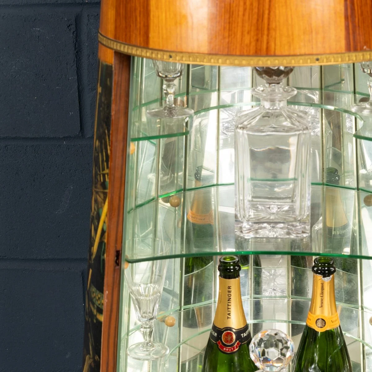 PUSHKINS.COM - B12270 - VINTAGE 20thC ITALIAN ILLUMINATING BAR CABINET BY ALDO TURA c.1960 - 11.jpg
